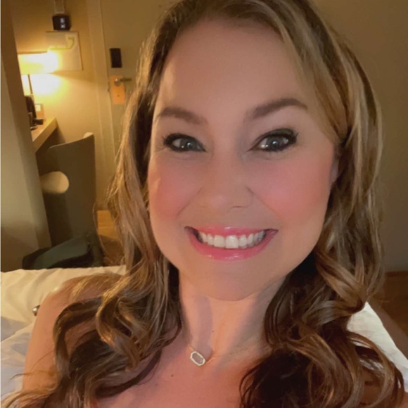 Meet your Posher, Vanessa - Picture 4 of 16